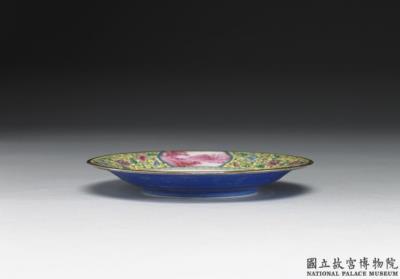 图片[2]-Polychrome-banded dish with flower and bird in falangcai painted enamels, Qianlong reign (1736-1795), Qing dynasty-China Archive